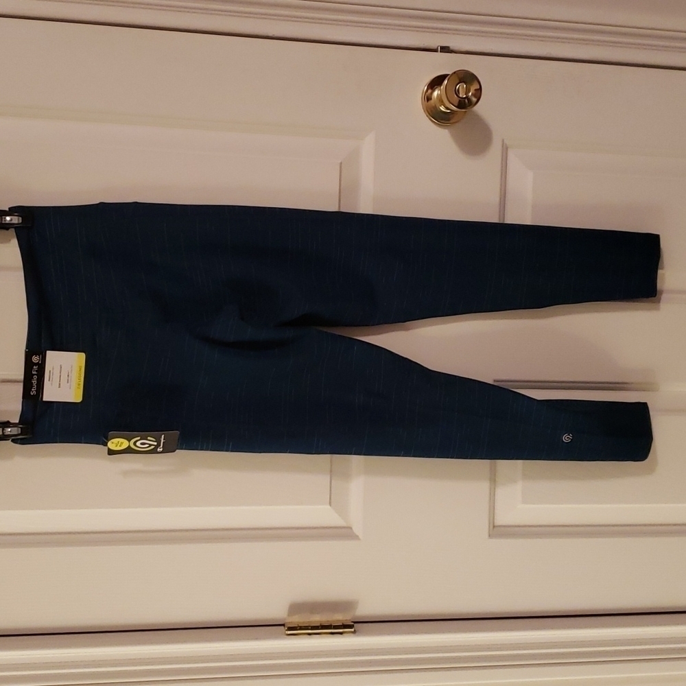 Champion Studio Fit 7/8 Legging NWT - Picture 9 of 14